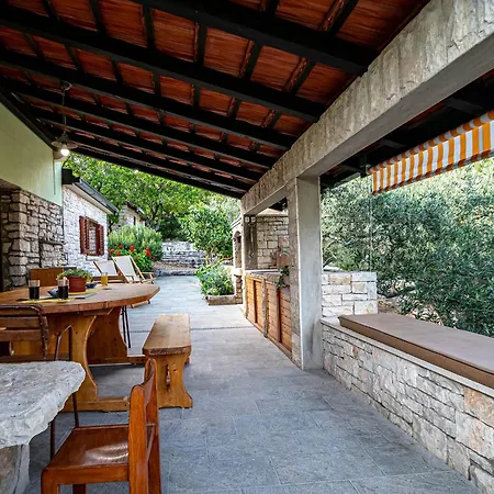 House Jasmina *